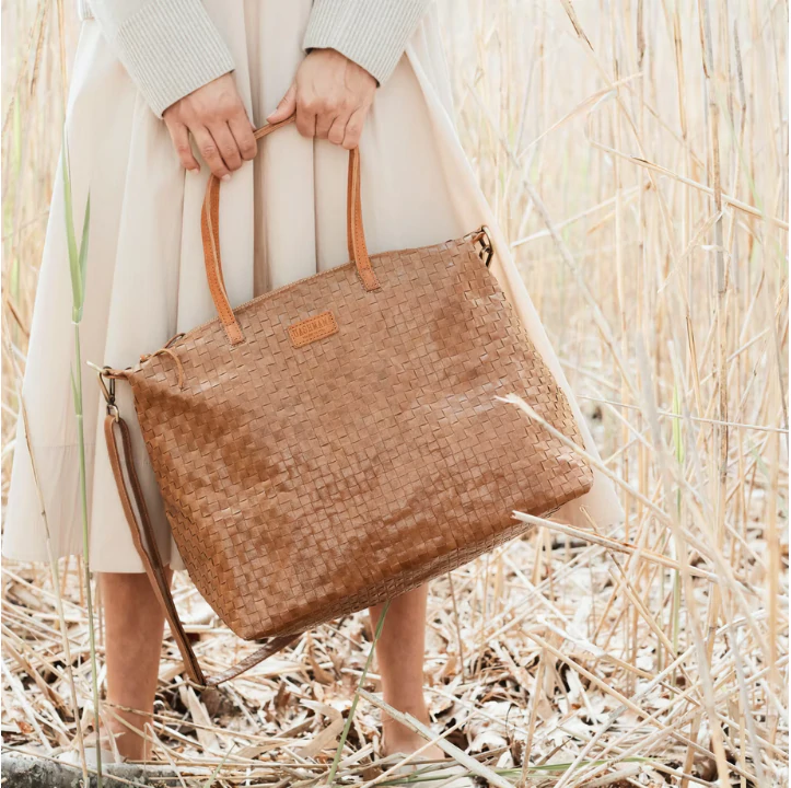 Uashmama - Bag Leder braun im Feld